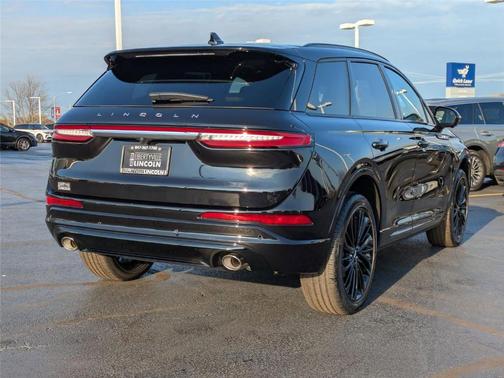 2026 Lincoln Corsair Premiere