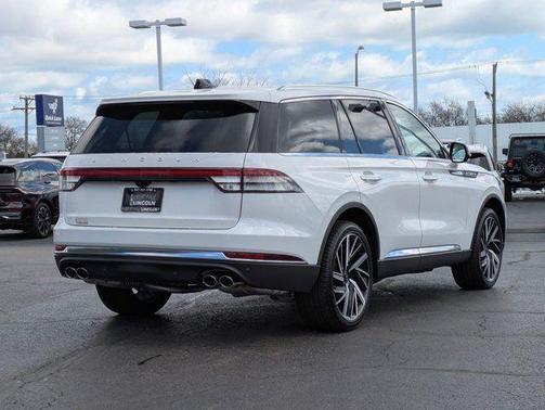 2025 Lincoln Aviator Reserve AWD
