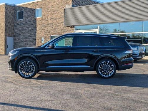 2025 Lincoln Aviator Reserve AWD