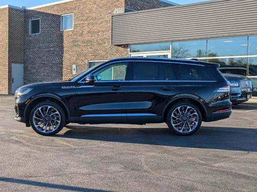 2025 Lincoln Aviator Reserve AWD