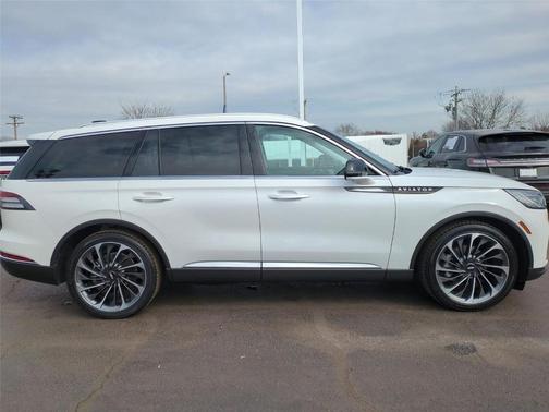 2025 Lincoln Aviator Reserve AWD