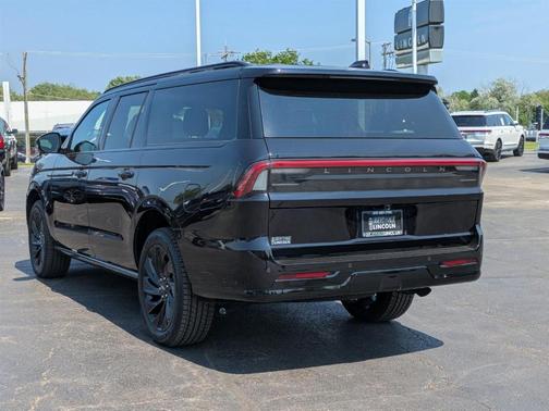 2025 Lincoln Navigator L Reserve