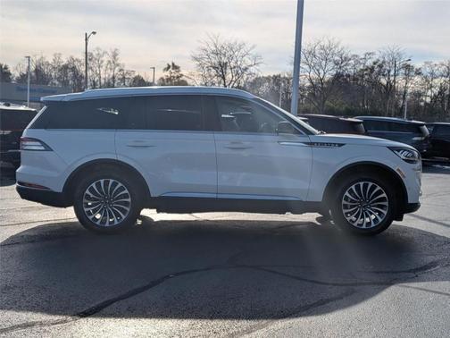 2023 Lincoln Aviator Reserve AWD