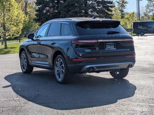2025 Lincoln Corsair Premiere
