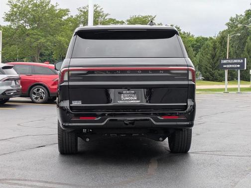 2025 Lincoln Navigator L Reserve