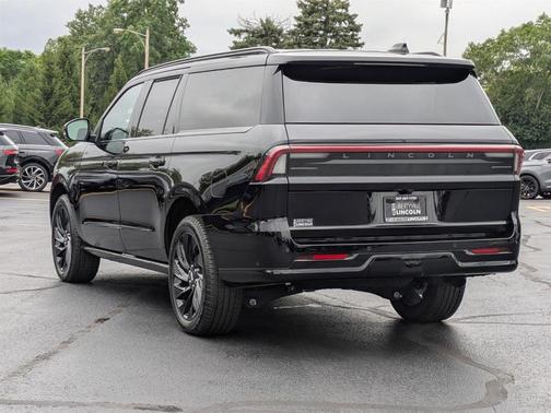 2025 Lincoln Navigator L Reserve