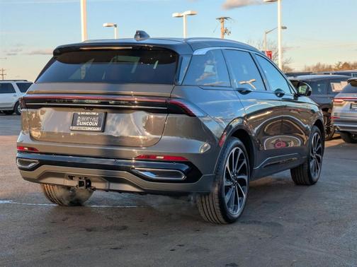 2025 Lincoln Nautilus Black Label