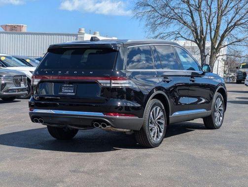 2025 Lincoln Aviator Premiere