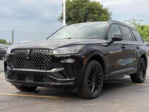 Infinite Black Metallic 2026 Lincoln Aviator Reserve AWD