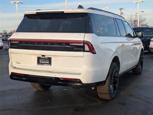 2025 Lincoln Navigator L Reserve