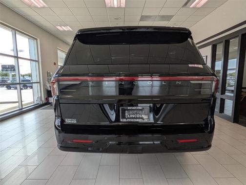 2025 Lincoln Navigator L Reserve