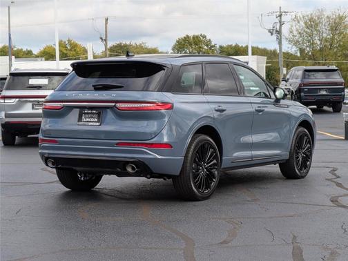 2026 Lincoln Corsair PREMIERE
