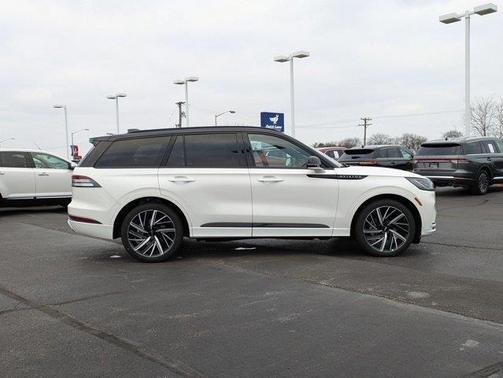 2025 Lincoln Aviator Black Label AWD
