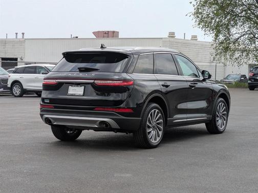 2023 Lincoln Corsair Reserve