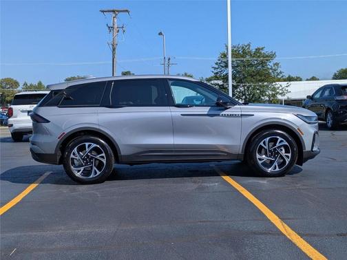 2025 Lincoln Nautilus Premiere