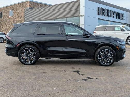 2025 Lincoln Nautilus Reserve