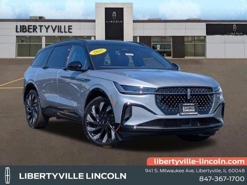 2025 Lincoln Nautilus Reserve