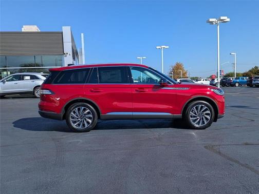2025 Lincoln Aviator Premiere