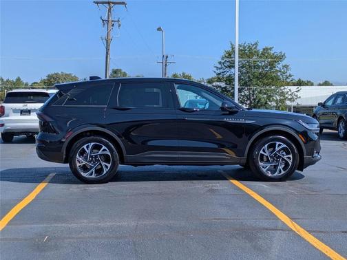 2025 Lincoln Nautilus Premiere