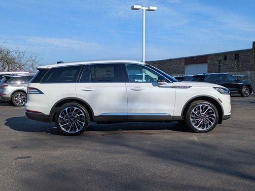 2025 Lincoln Aviator Reserve AWD