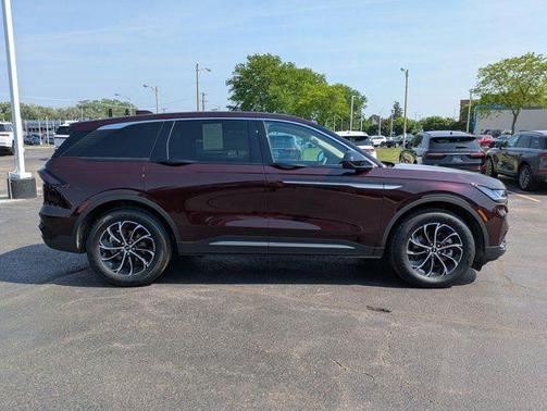 2025 Lincoln Nautilus Premiere