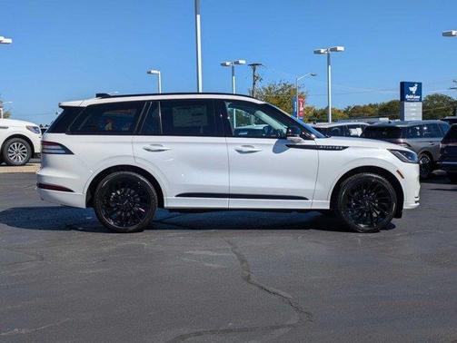 2025 Lincoln Aviator Reserve AWD