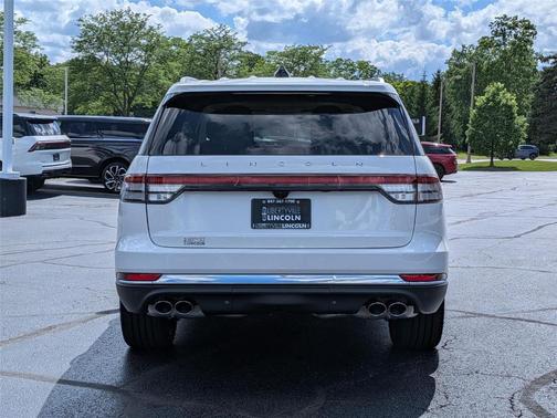 Pristine White 2026 Lincoln Aviator Reserve AWD