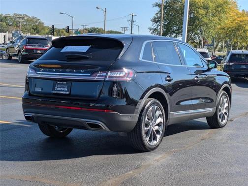 2022 Lincoln Nautilus Reserve