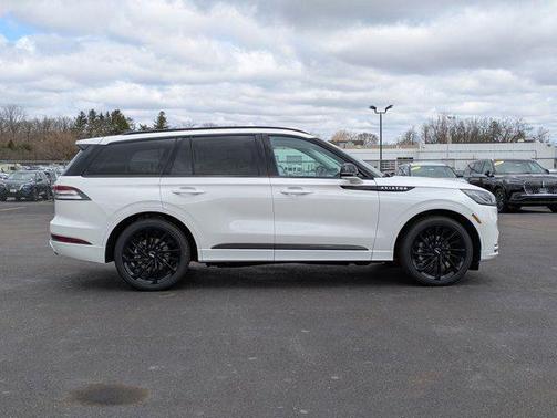 2025 Lincoln Aviator Reserve AWD