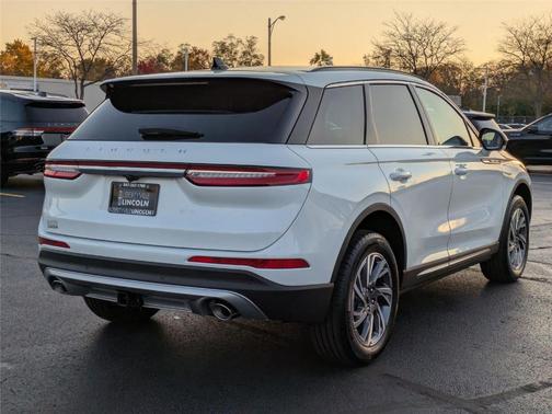 2026 Lincoln Corsair Premiere