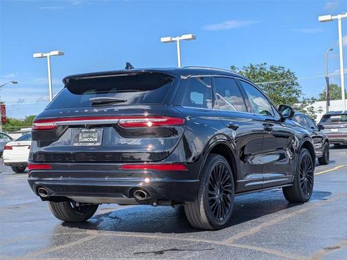 Infinite Black Metallic 2022 Lincoln Corsair Reserve