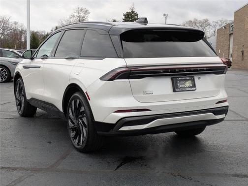 2026 Lincoln Nautilus Reserve