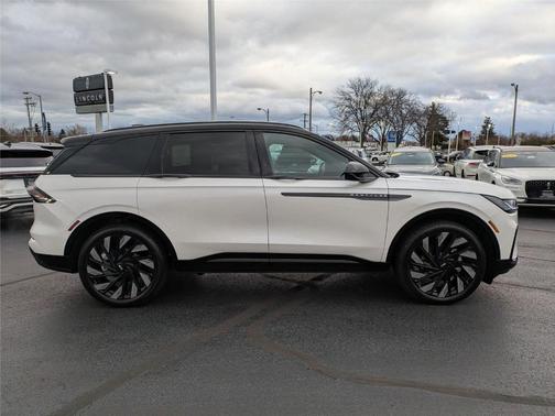 2026 Lincoln Nautilus Reserve