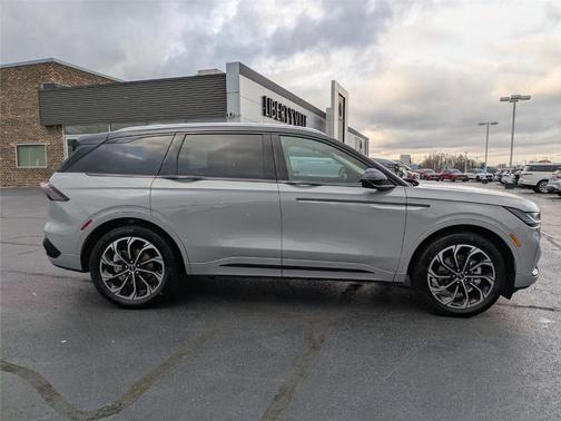 2026 Lincoln Nautilus Reserve