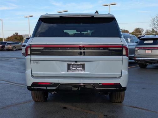 2025 Lincoln Navigator L Reserve