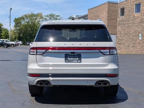 Ceramic Pearl Metallic 2022 Lincoln Aviator Grand Touring
