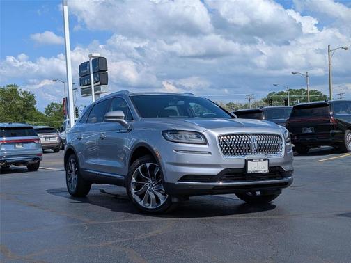 Silver Radiance Metallic 2023 Lincoln Nautilus Reserve