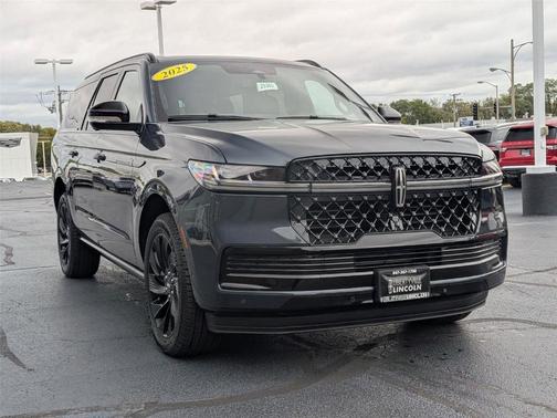 2025 Lincoln Navigator L Reserve