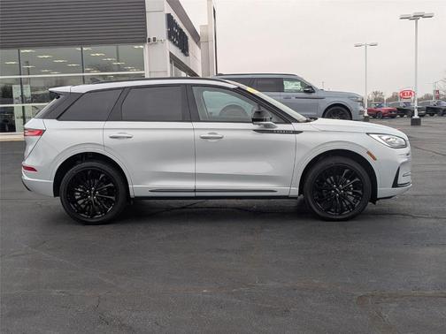 2026 Lincoln Corsair Reserve