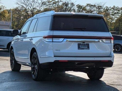 2024 Lincoln Navigator Reserve