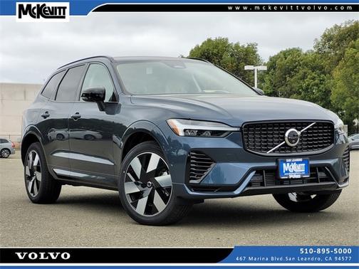 2025 Volvo XC60 Plug-In Hybrid Plus