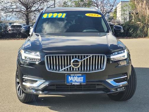2024 Volvo XC90 Plus Bright Theme