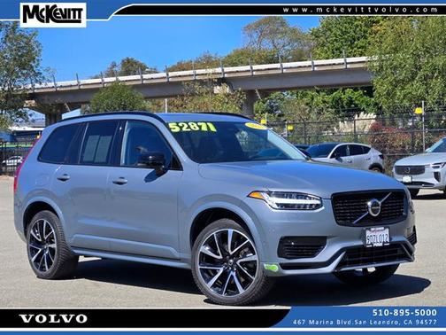 2023 Volvo XC90 Recharge Plug-In Hybrid Ultimate Dark Theme
