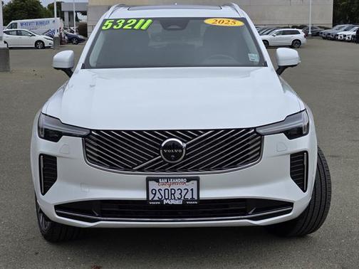 2025 Volvo XC90 Plus