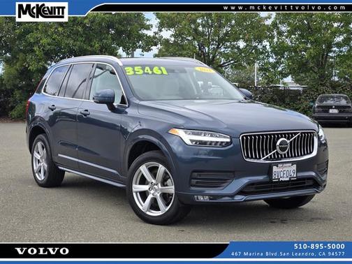 2021 Volvo XC90 Momentum