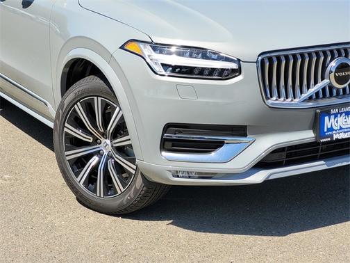 2025 Volvo XC90 Core