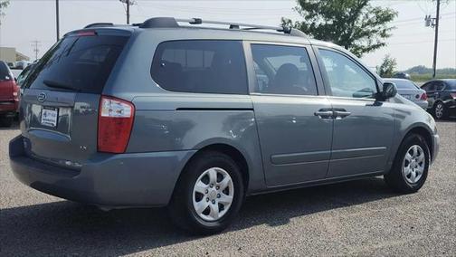2007 Kia Sedona LX