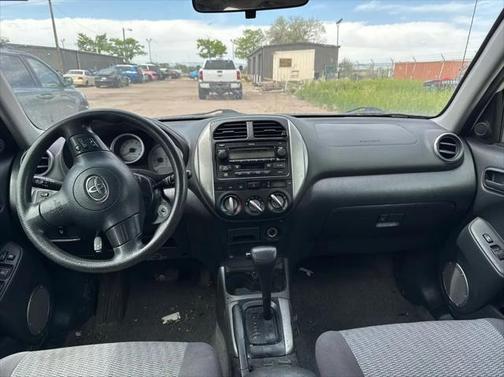 2005 Toyota RAV4 Base
