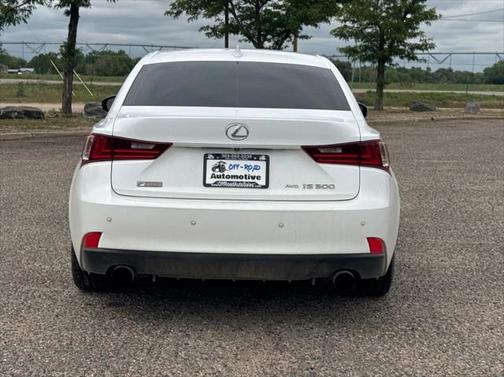2016 Lexus IS 300 Base