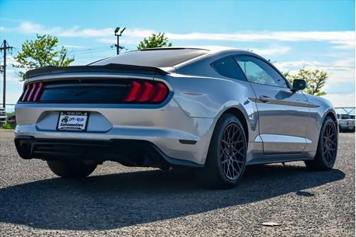 2018 Ford Mustang EcoBoost